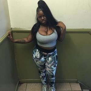 Meet your Posher, Alexis